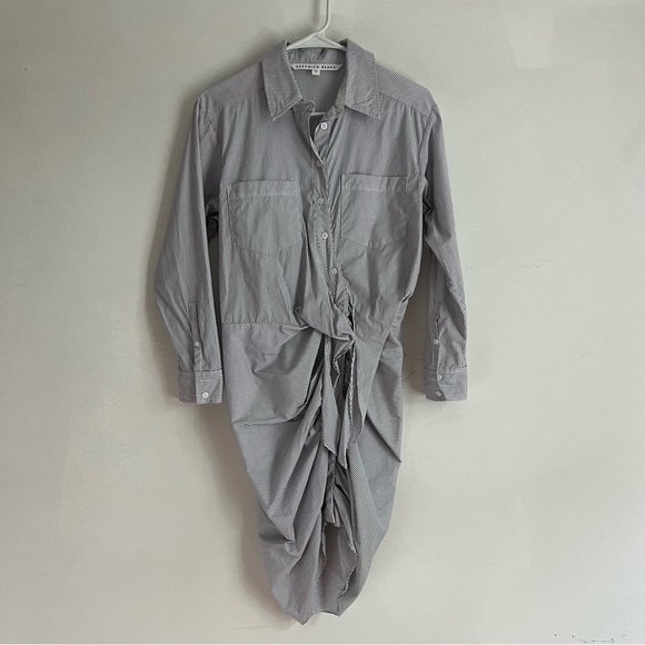 Veronica Beard Asymmetrical Button-Down Top/Tunic - Size 6, Cotton Blend, Dress - Picture 2 of 10